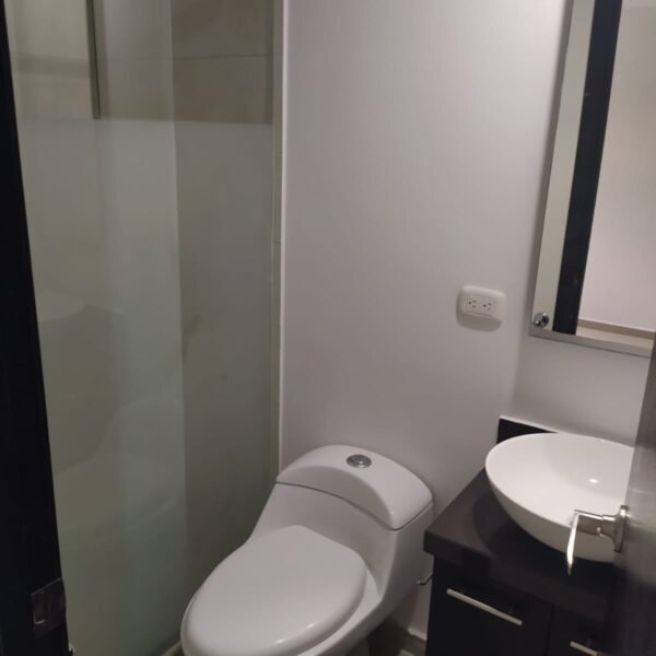 Arriendo Apartamento en 1er Piso, Edificio Delta Park Lleras
