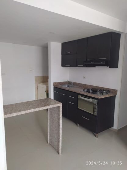 Arriendo Apartamento en 1er Piso, Edificio Delta Park Lleras