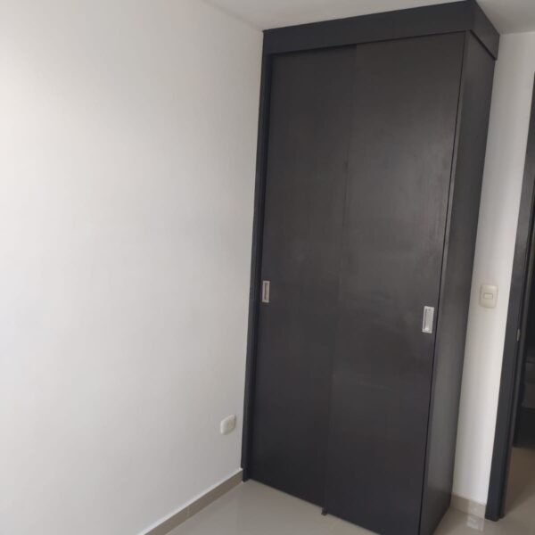 Arriendo Apartamento en 1er Piso, Edificio Delta Park Lleras
