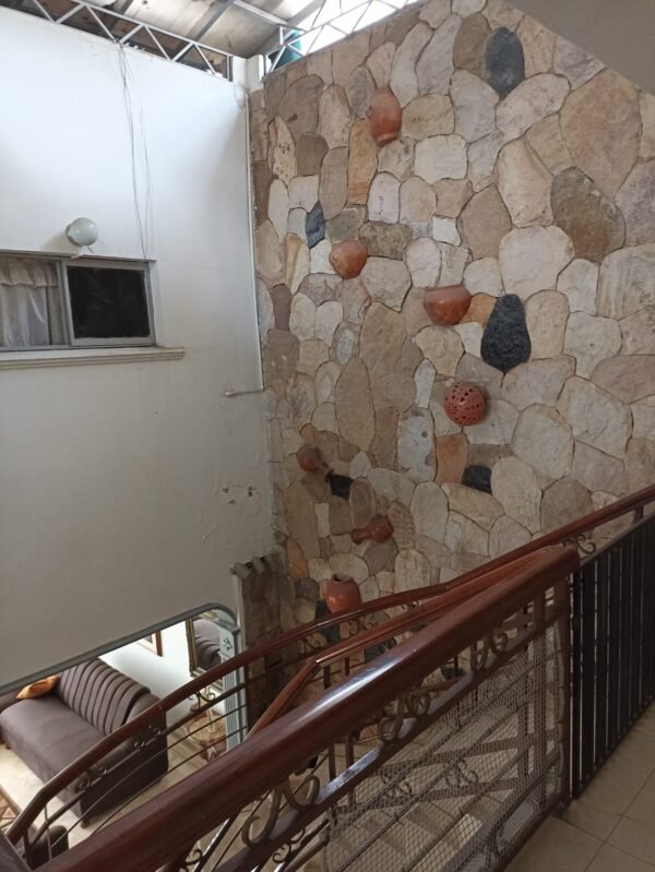 Casa de 2 Pisos - Conjunto Cerrado Samanes