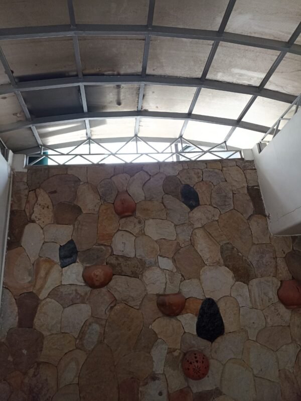 Casa de 2 Pisos - Conjunto Cerrado Samanes