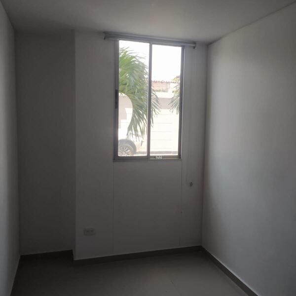 Arriendo Apartamento en 1er Piso, Edificio Delta Park Lleras