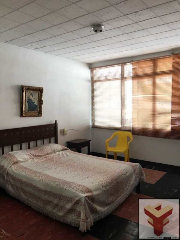 Venta de Casa en Barrio Lleras - Espaciosa y con Piscina - Cucuta Norte de Santander