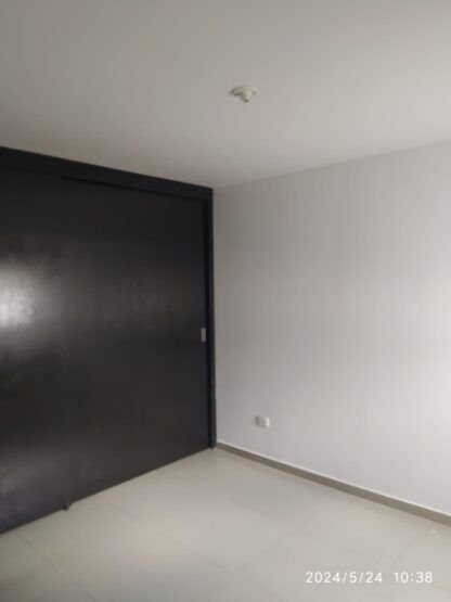 Arriendo Apartamento en 1er Piso, Edificio Delta Park Lleras