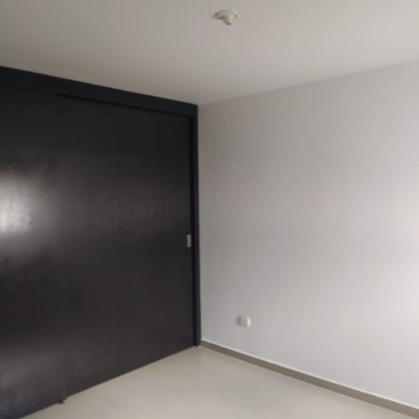 Arriendo Apartamento en 1er Piso, Edificio Delta Park Lleras