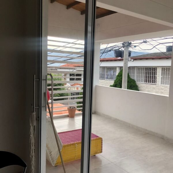 Casa con 4 Habitaciones y 3 Baños - Portal de los Alcazares