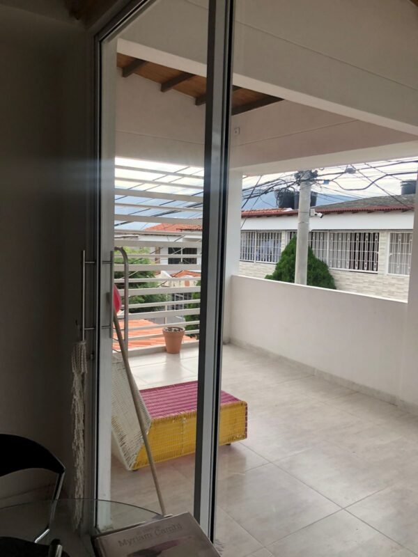 Casa con 4 Habitaciones y 3 Baños - Portal de los Alcazares