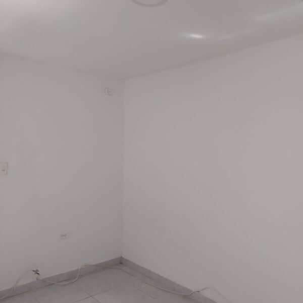 Casa con Local en Venta y Arriendo