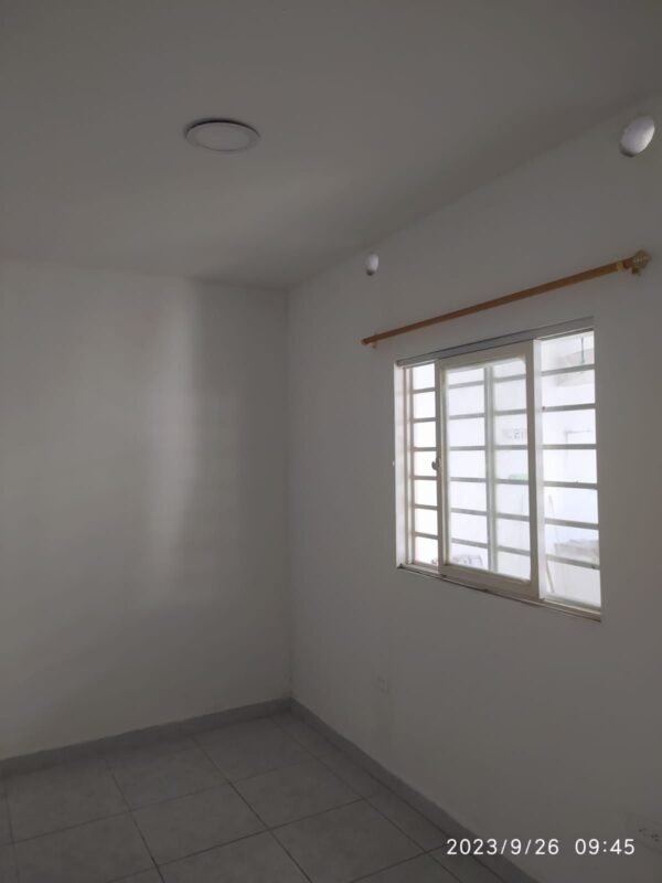 Casa con Local en Venta y Arriendo