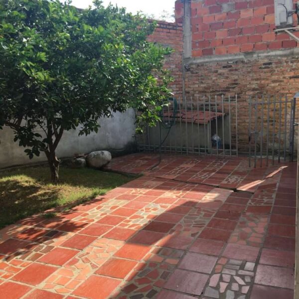 Vendo Casa 4 habitaciones en Villa Camila en los Patios cod 1705