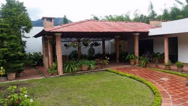 Vendo Cabaña Amoblada en Chinacota