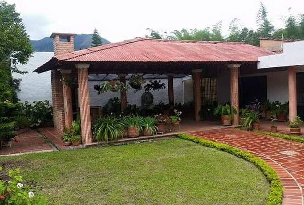 Vendo Cabaña Amoblada en Chinacota