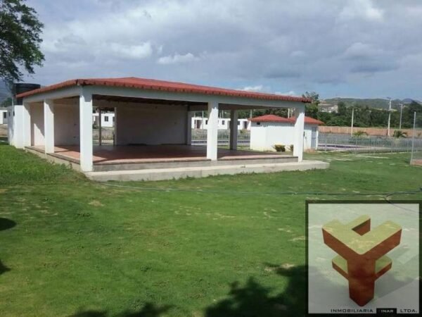 1844 Vendo Casa 4 habitaciones en San Nicolas, Villa dle Rosario
