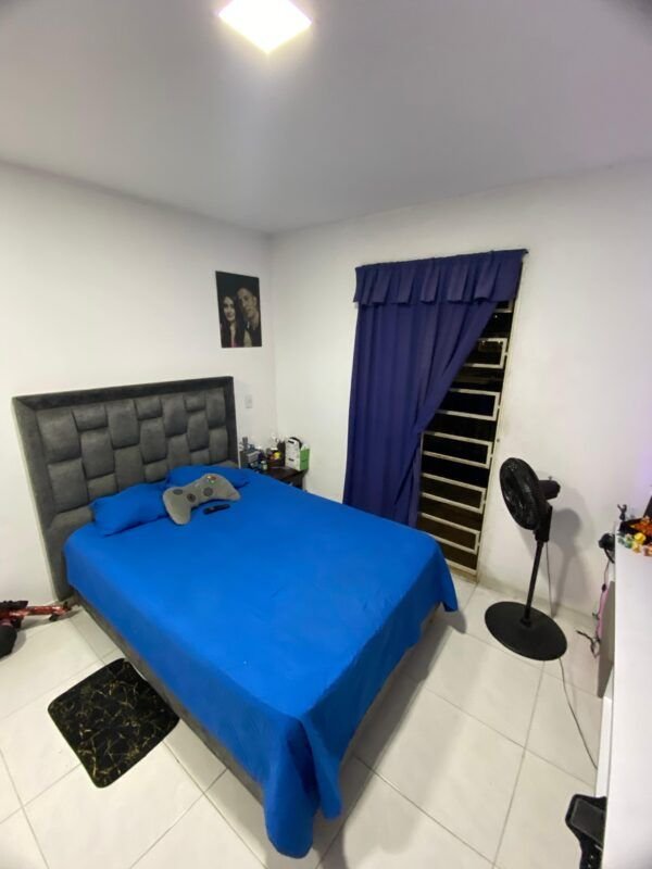 Casa con 4 Habitaciones y 3 Baños - Barrio Niza