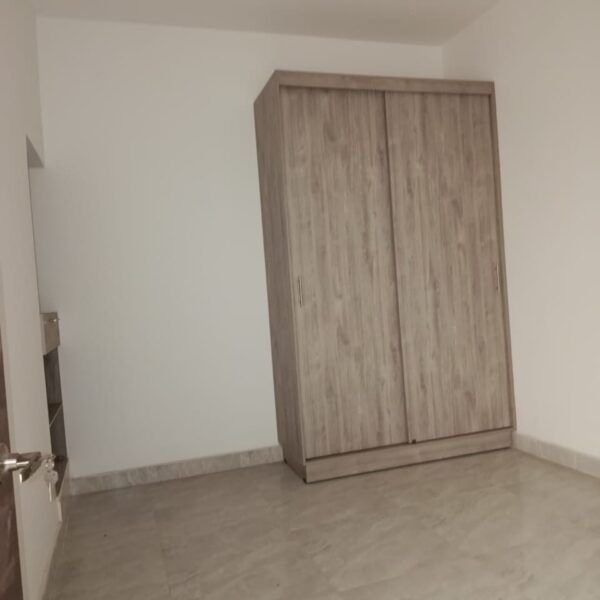 Venta de Casa Amplia en Barrio Popular