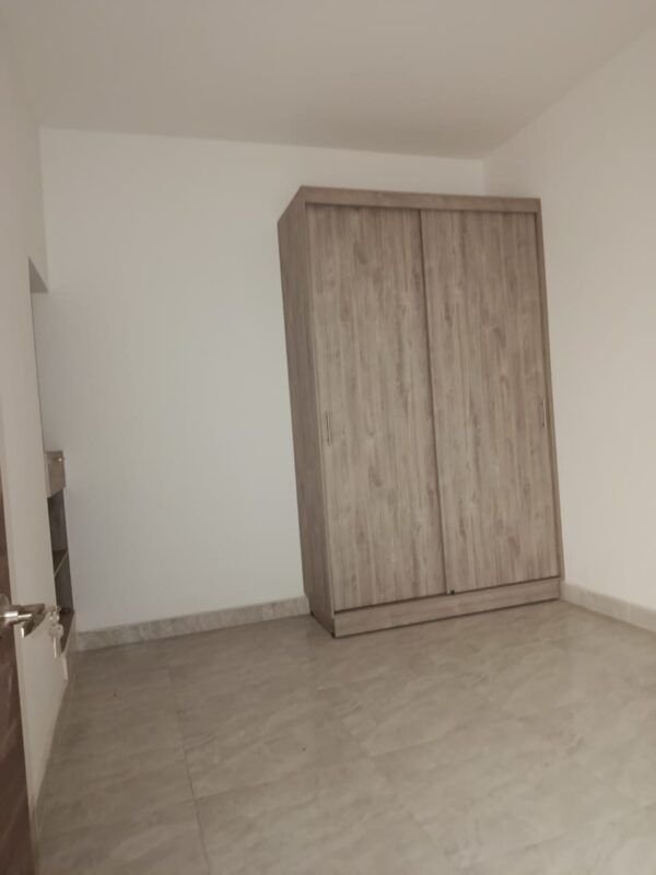 Venta de Casa Amplia en Barrio Popular